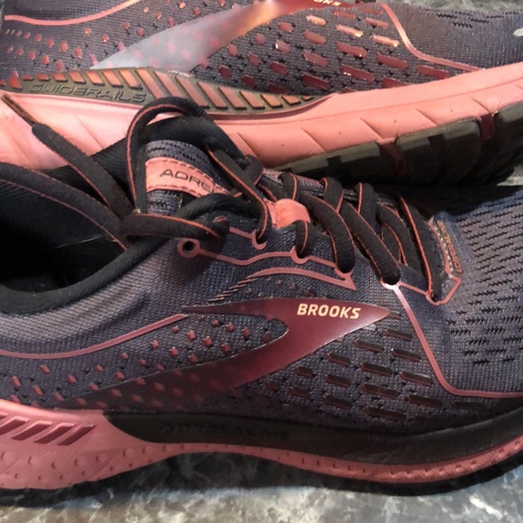 Ladies Brooks Adrenaline 21 Shoe Sz 7 - Picture 3 of 9